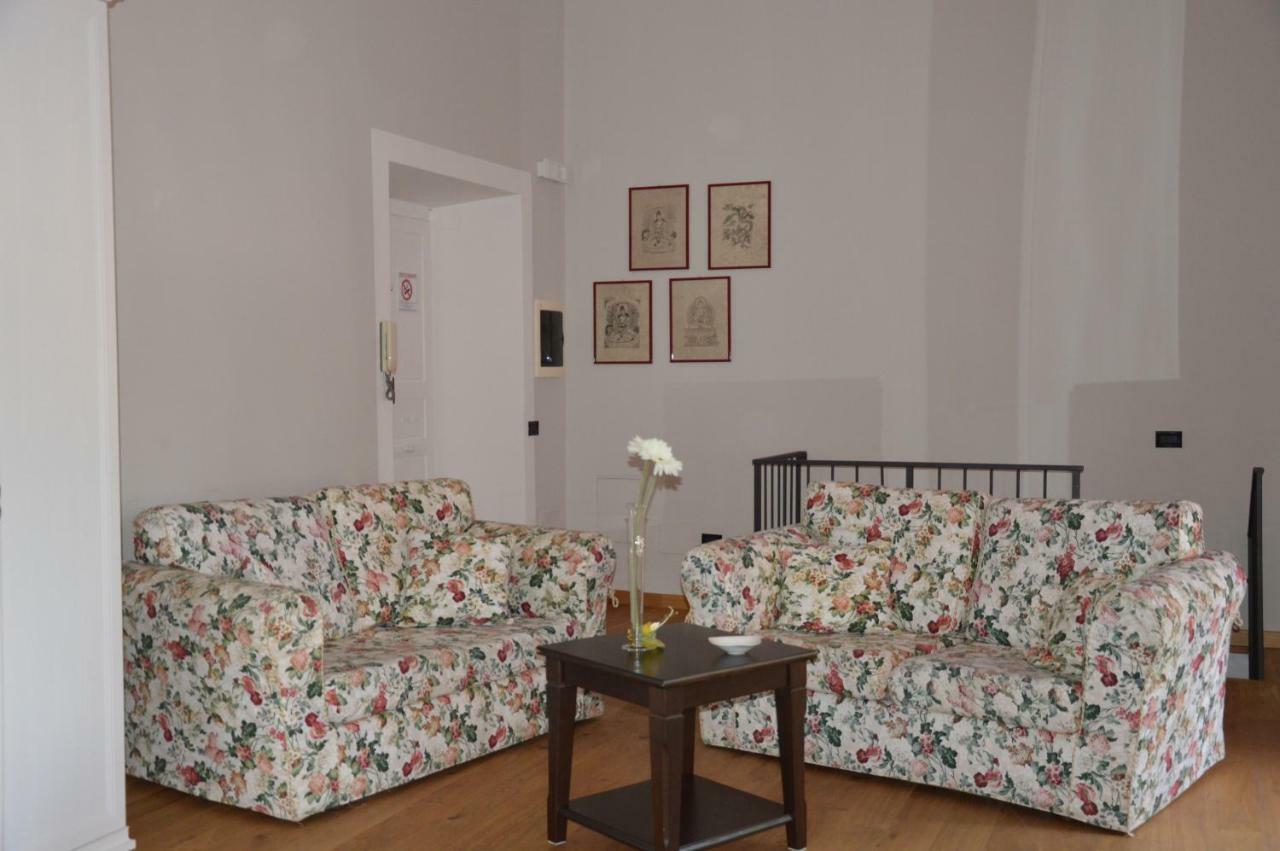 דירות טיבולי Garibaldi House מראה חיצוני תמונה